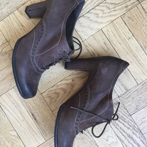 Ecco Oxford Brown Heels
